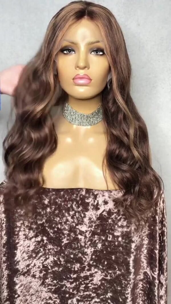 Blossombel 100% Joods haar - Europese Remy hair - Pruik- met bruine highlights-balayage style - 13x4 lace front