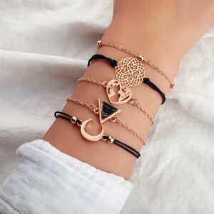 Set van 6 Bohemian Armbanden – Zwarte Touw & Goudkleurige Kettingen met Symbolen