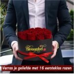 Blossombel - hartvormige doos met 16 houdbare rode rozen voor vrouwen en meiden